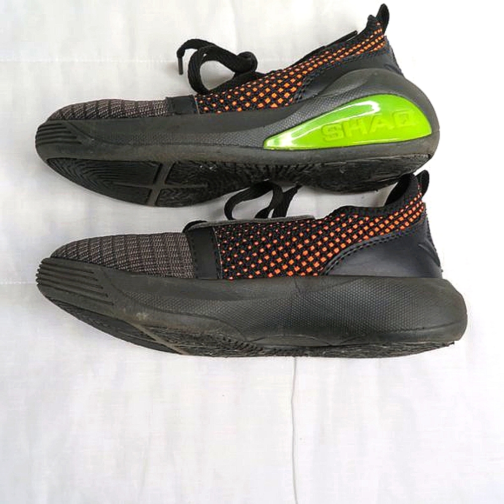 Boy's Shaq Orange Black Athletic Sneakers Size Youth 1